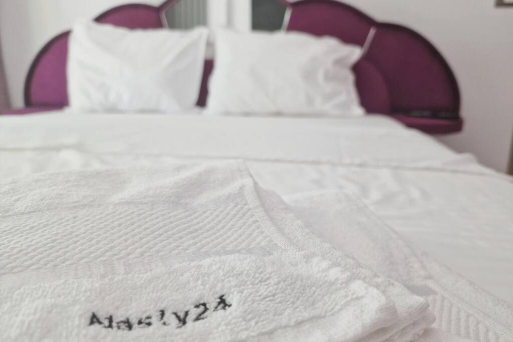 Nasty 24 Aparthotel Pool & Spa Mamaia Nord Нэводари Экстерьер фото